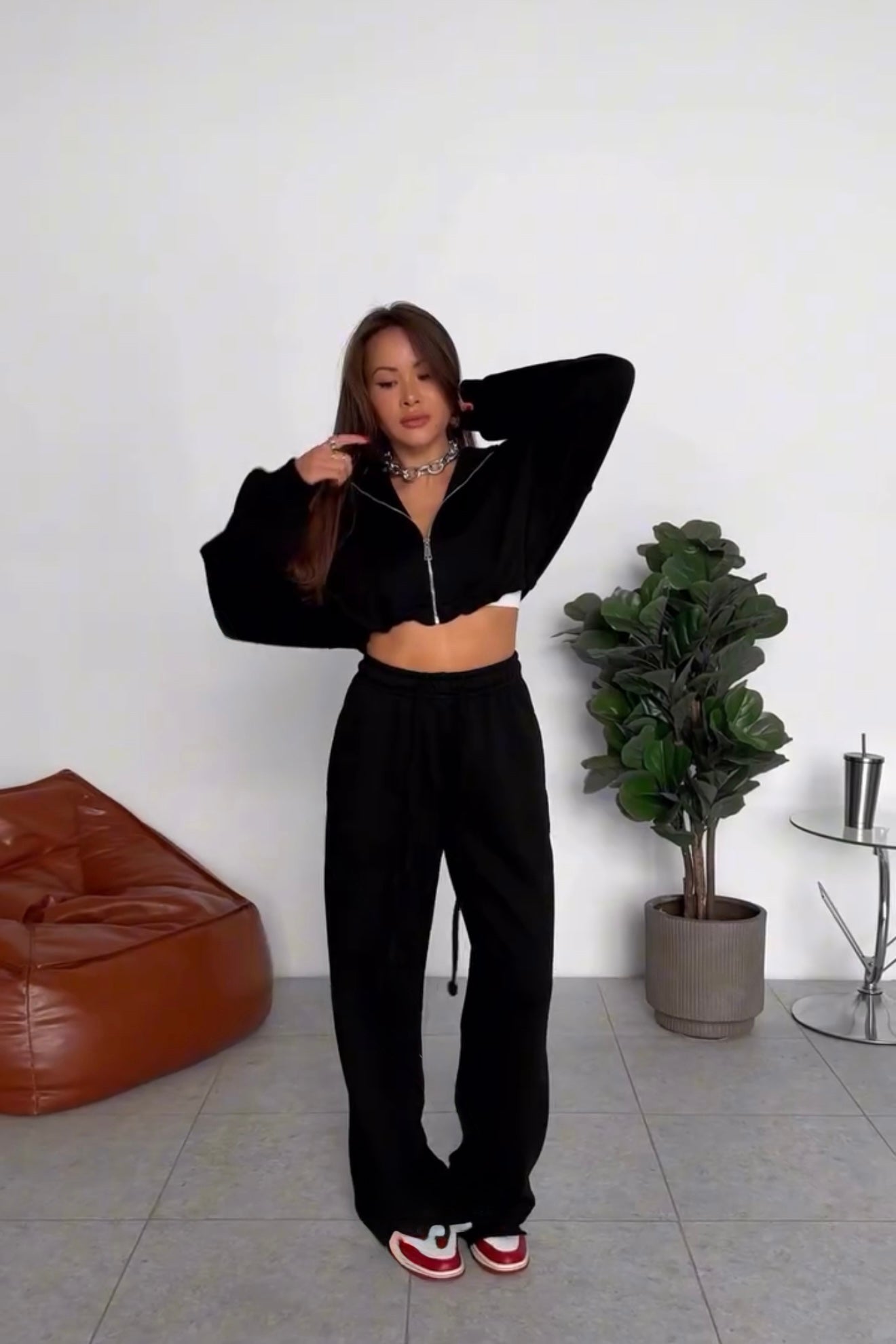 ‘Wide Set’