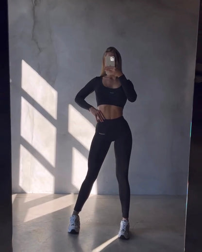 Cardi Set